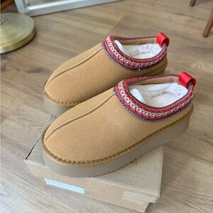 Brand New Slippers, Just like the Tazz Uggs